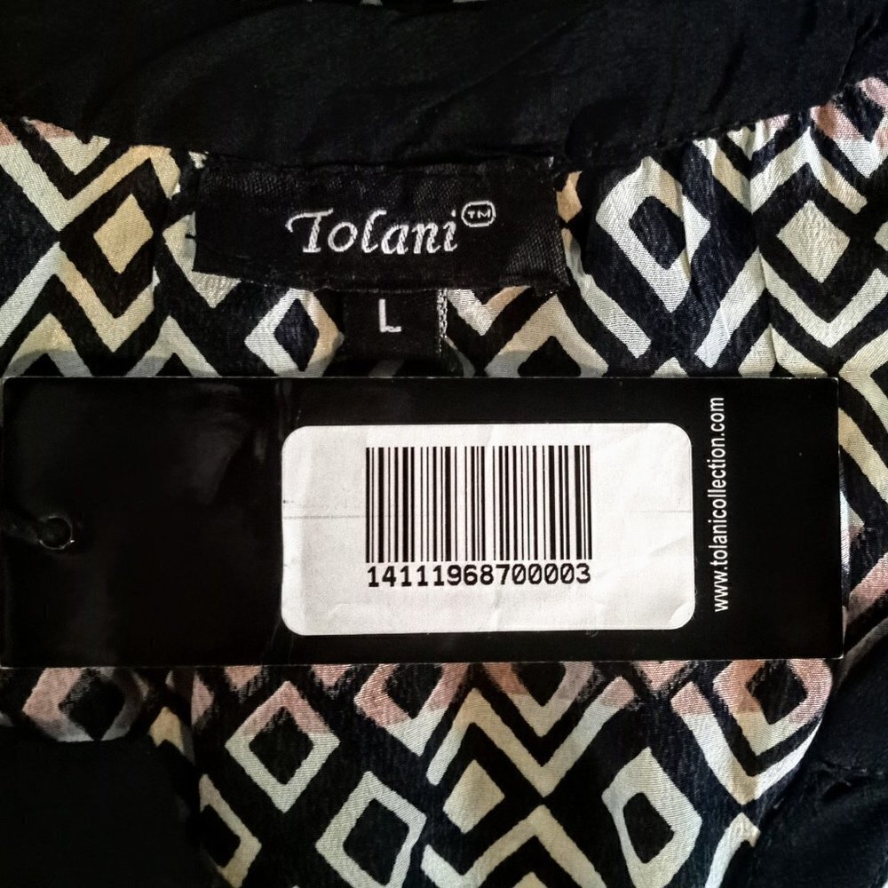 Tolani Geometric Print Silk Sleeveless Jumpsuit NWT - Picture 3 of 6